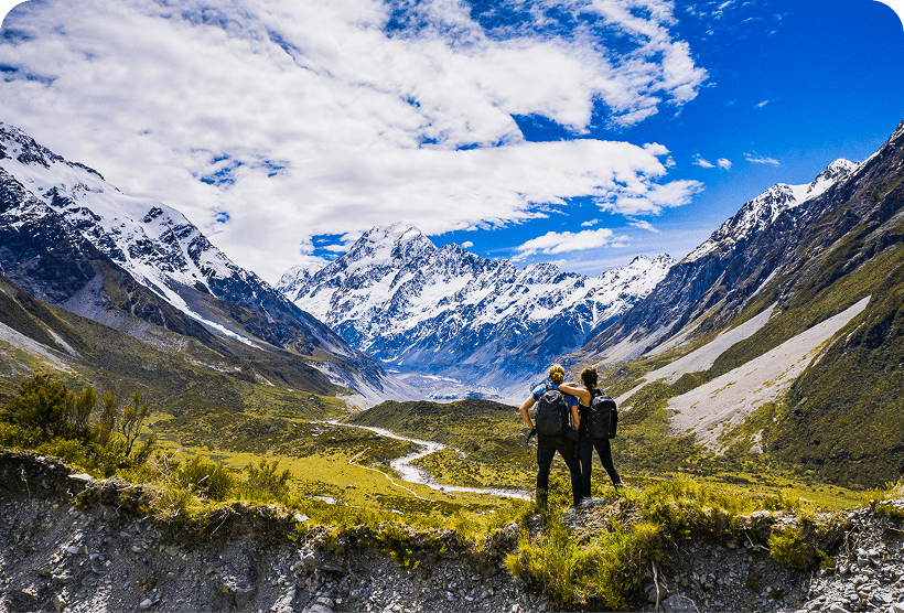 Couple travelling in NZ