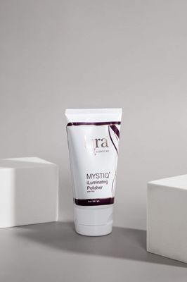 LIRA CLINICAL MYSTIQ iLuminating Polisher