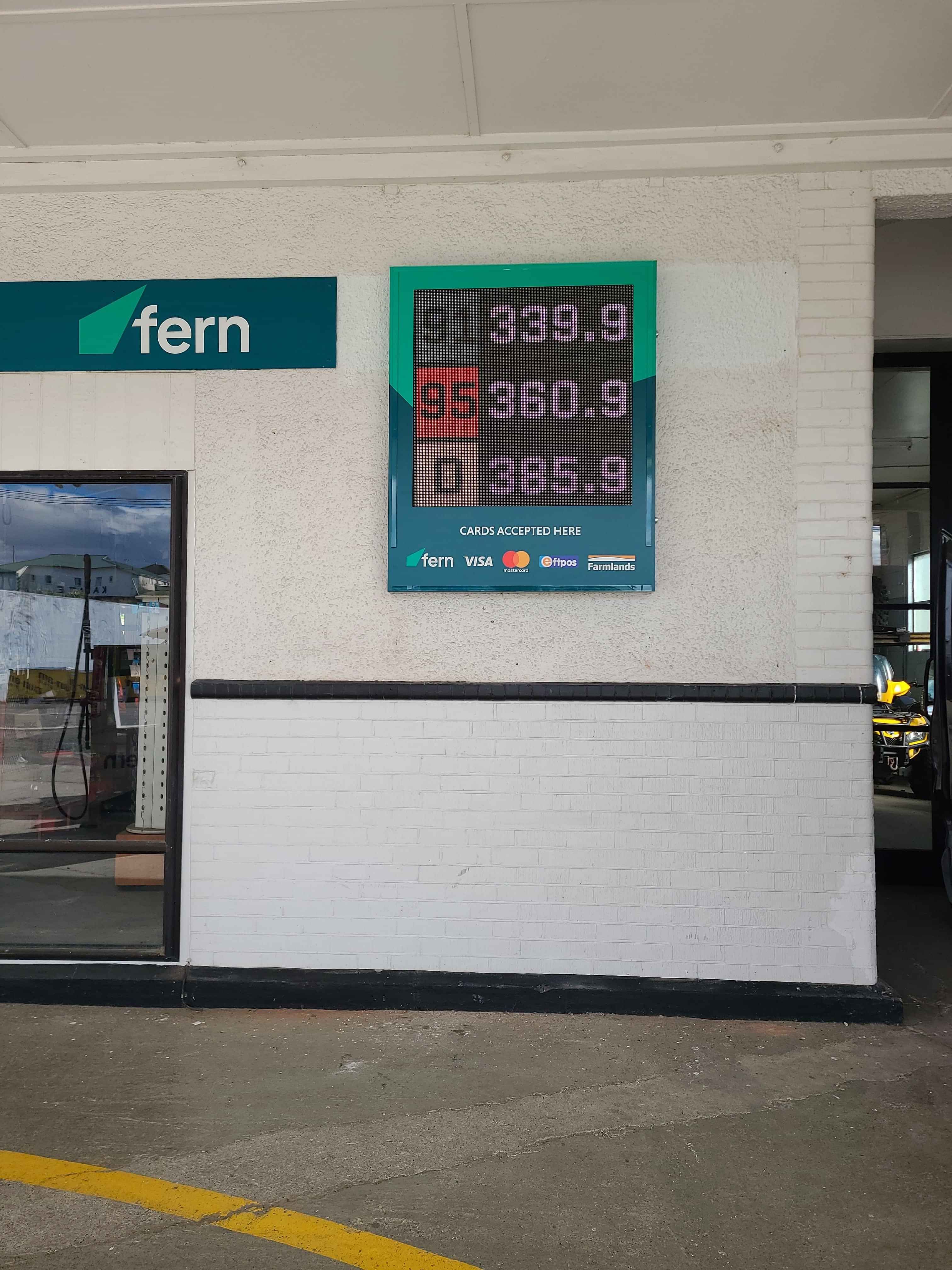 Fern Energy fuel station price board using Glassbox software 