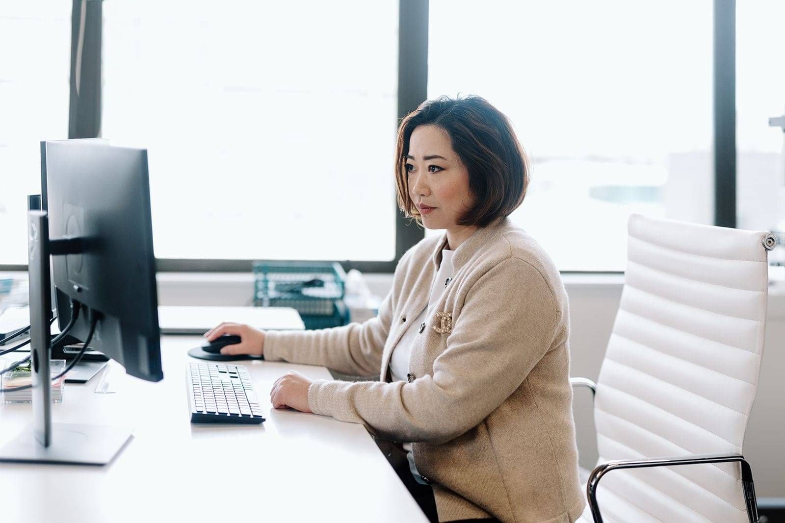 Client checking her time spent in New Zealand against the citizenship presence requirement