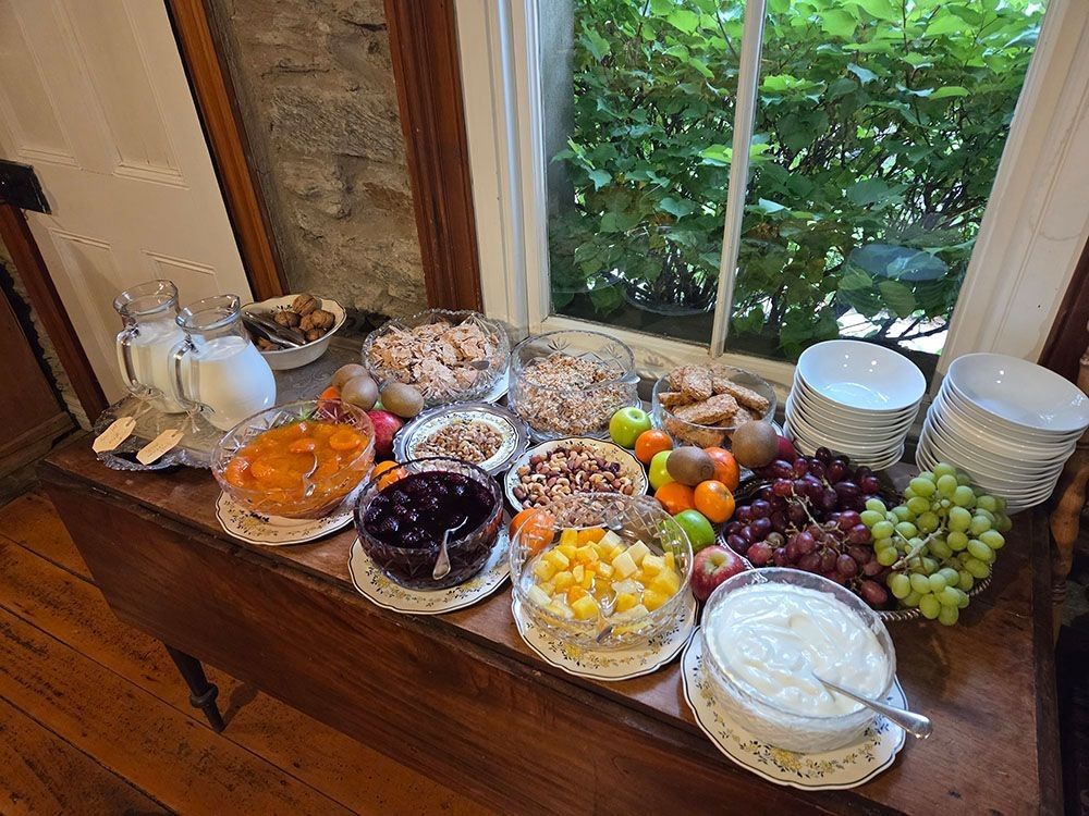 A hearty breakfast spread to keep you going on trail riding days
