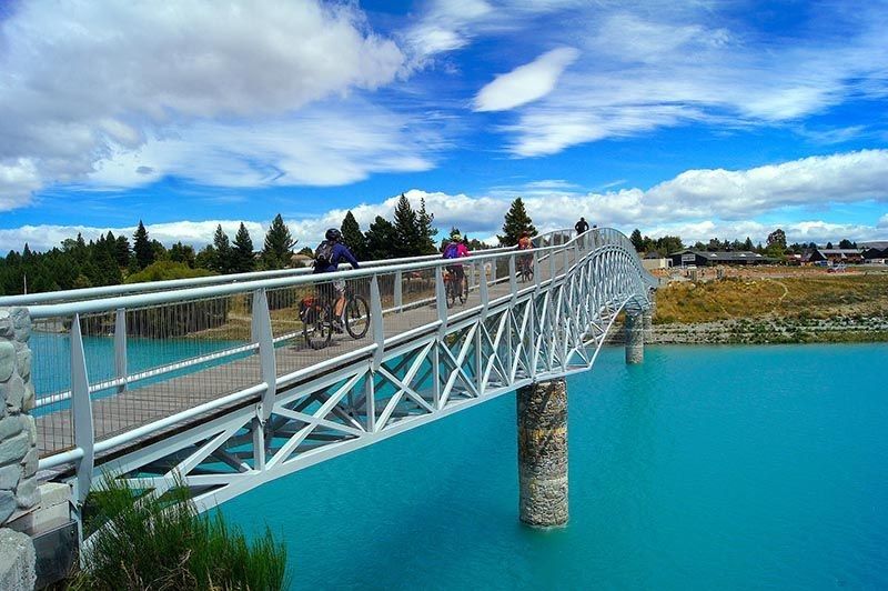 Stunning bridge to ride over