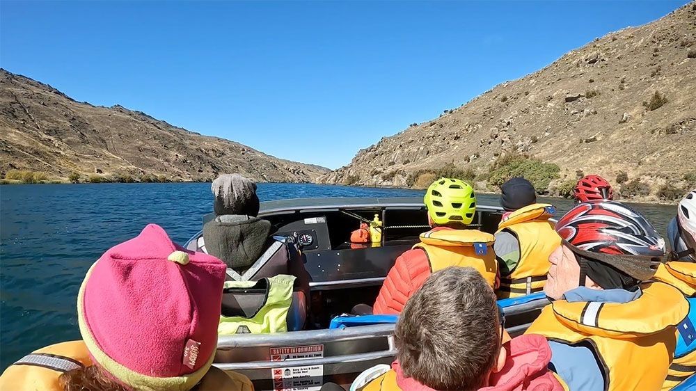 Jet boating down the Roxburgh Gorge