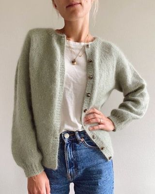 PetiteKnit Novice Cardigan - Mohair Edition - Knitting Pattern