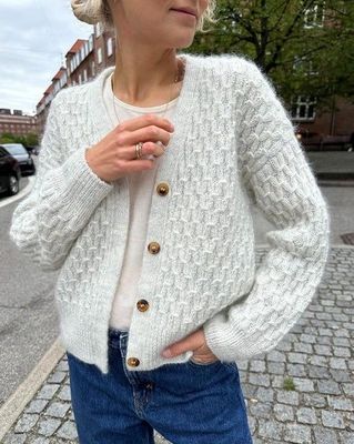 PetiteKnit Jenny Jacket V-neck - Knitting Pattern