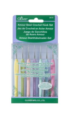 Clover Amour Steel Crochet Hook Set