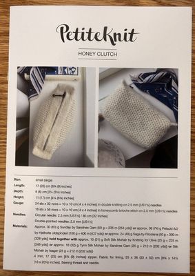 PetiteKnit Honey Clutch - Knitting Pattern
