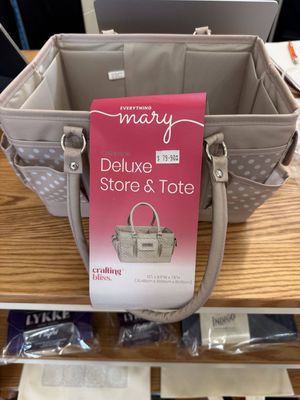 Everything Mary Deluxe Tote Bag - Tan dot