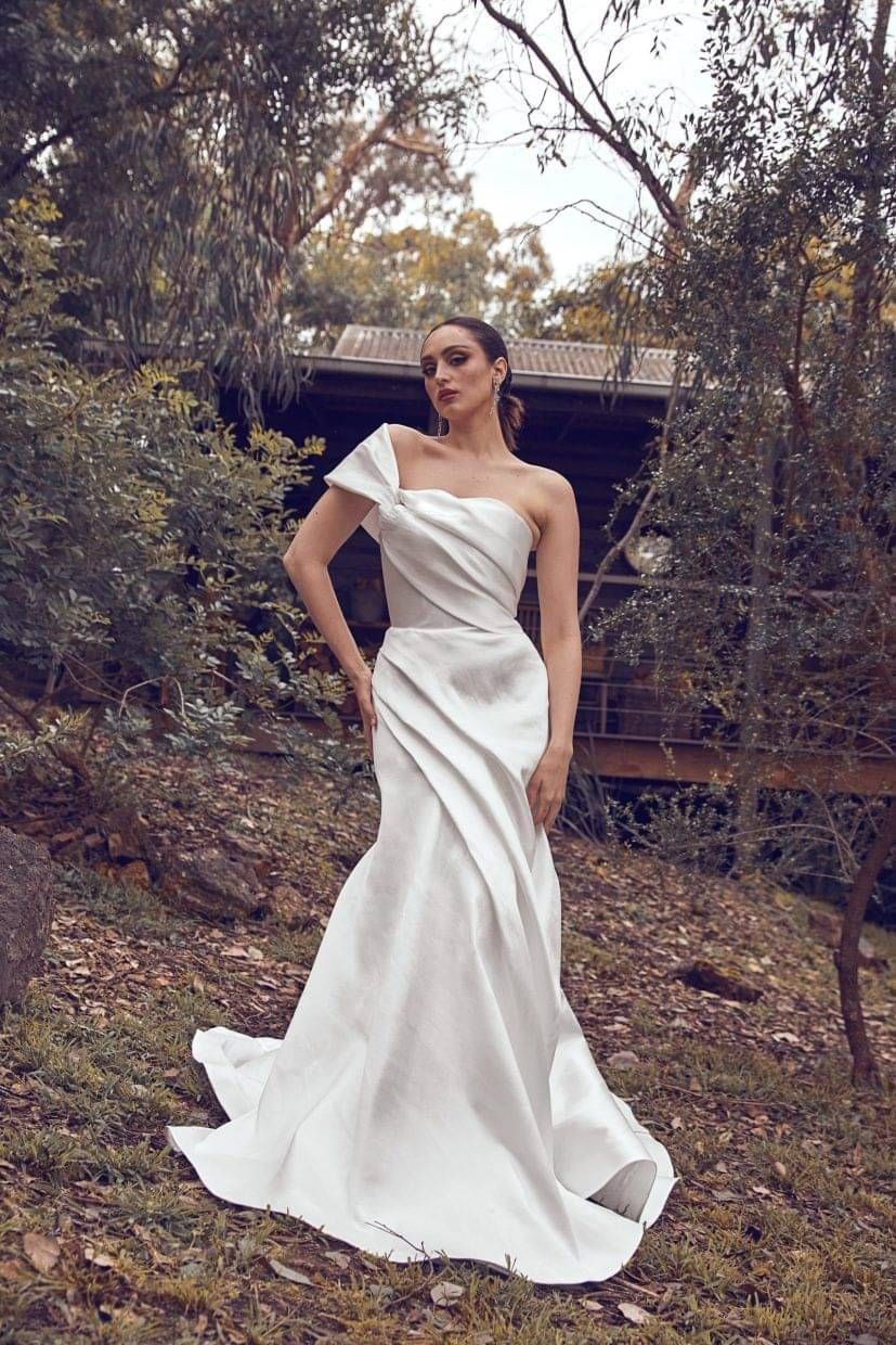 Wedding Dresses under $4000
