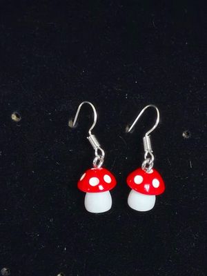 Mushroom Earrings Red